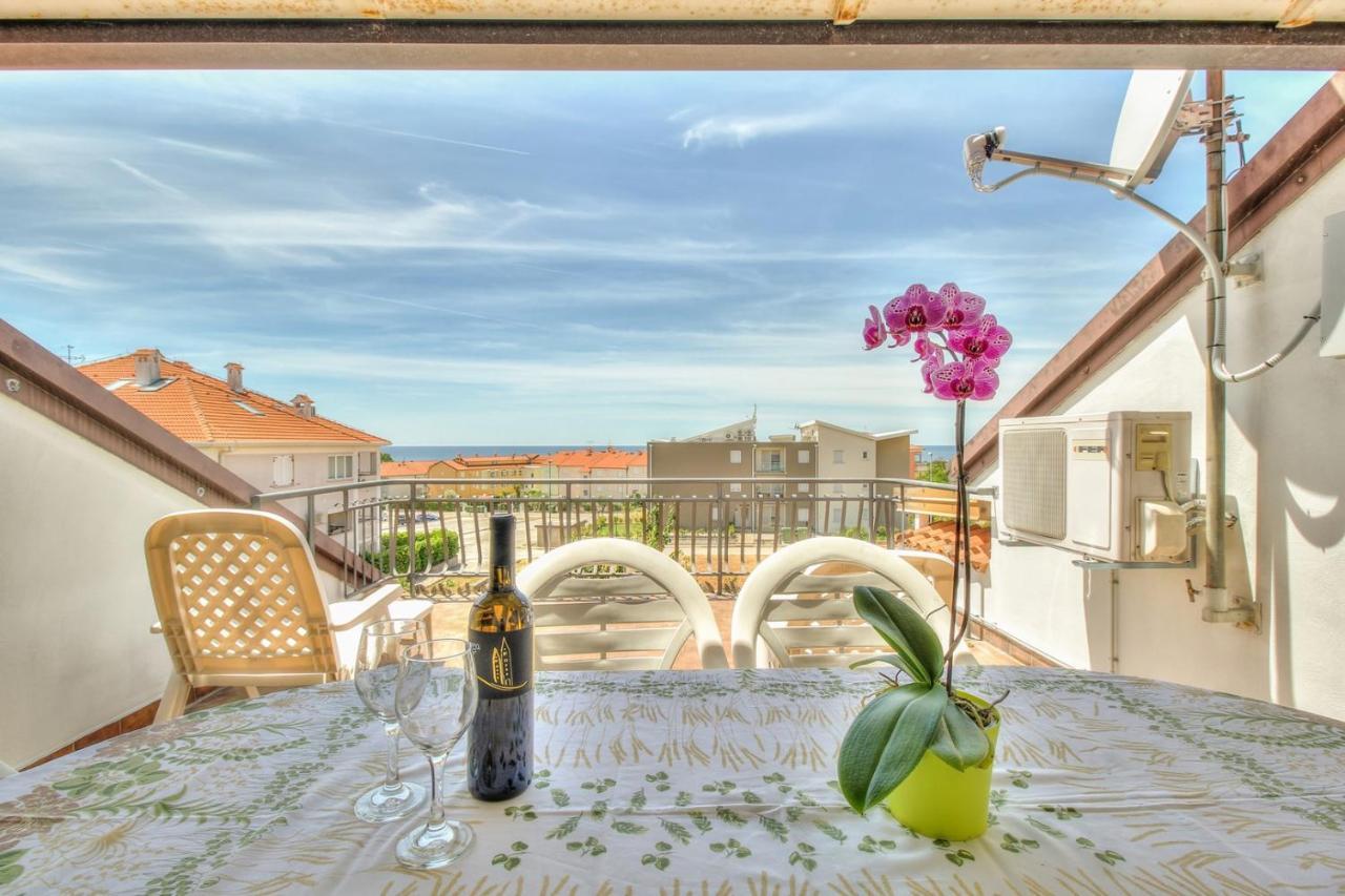 Nadia House With Apartments Zambratija (Istria) Exterior foto