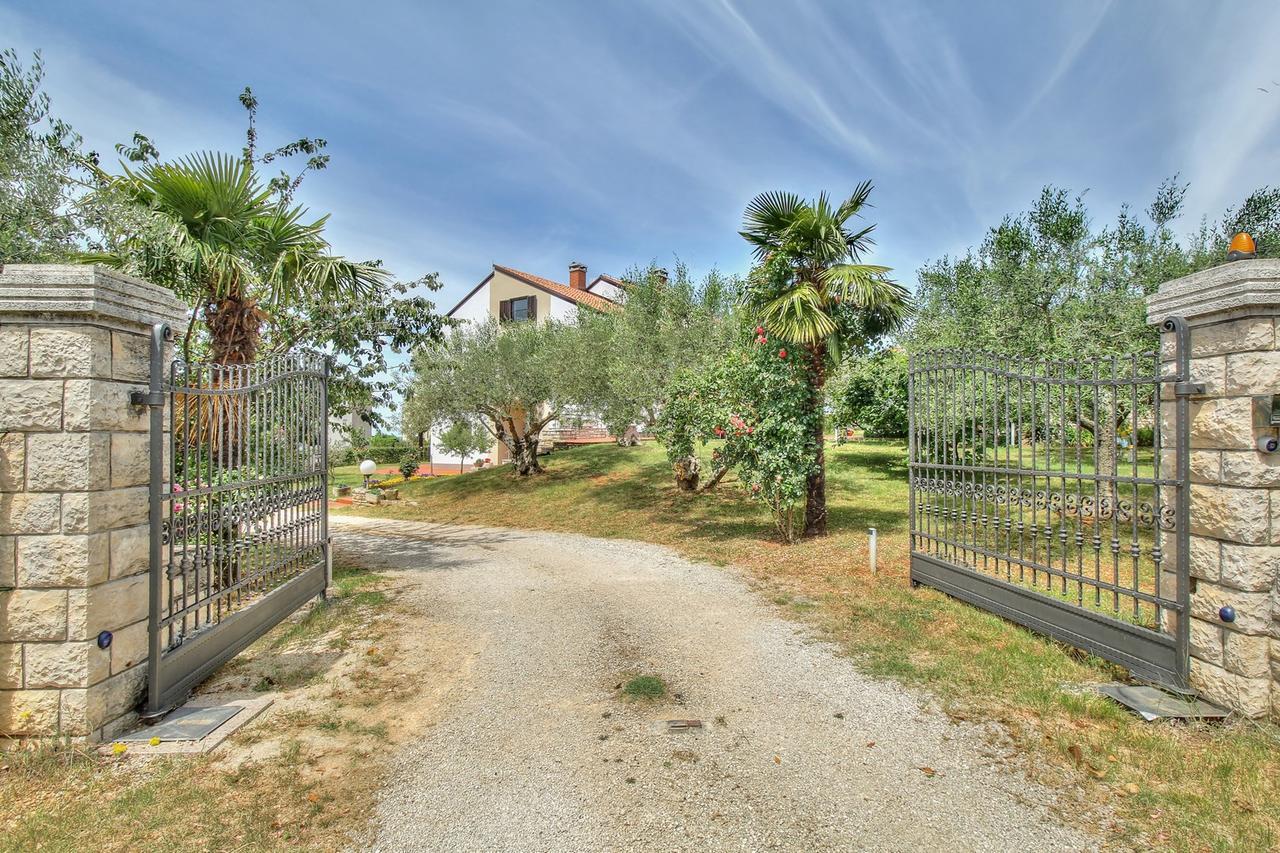 Nadia House With Apartments Zambratija (Istria) Exterior foto